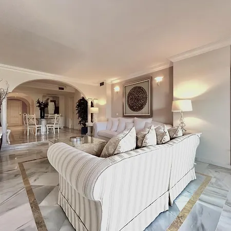 Magna - De Lujo Y Golf En Zona De Puerto Banus Appartement