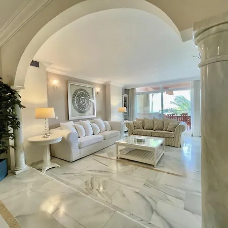 Magna - De Lujo Y Golf En Zona De Puerto Banus * Marbellac