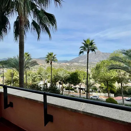 Magna - De Lujo Y Golf En Zona De Puerto Banus * Marbellac